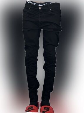 Black Men’s Slim luxury Amiri black stack denim jeans from Amiri Rodeo like new